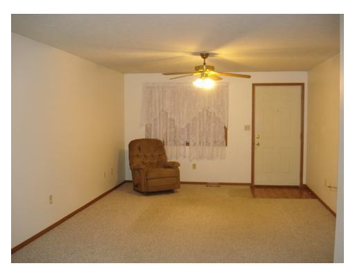 4602 Reno Lane, Unit 2 Springfield, OH 45503 - Photo 3 of 18