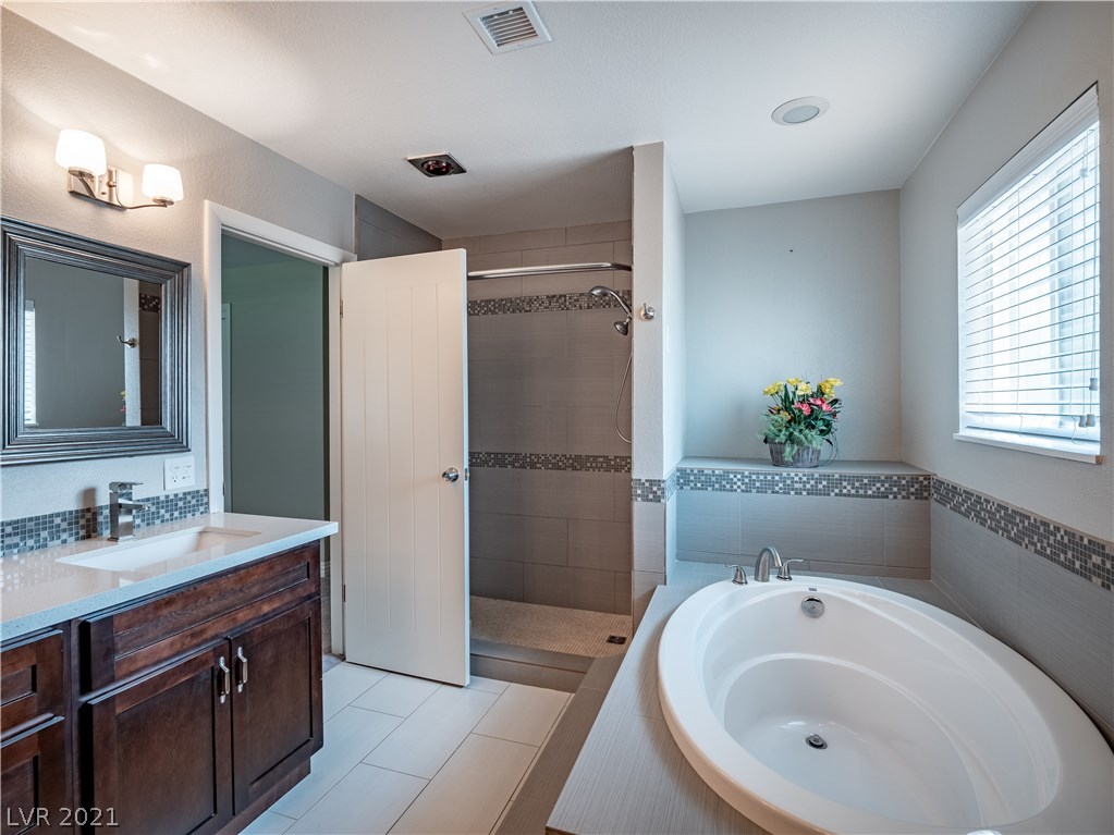 10660 Rancho Destino Road Las Vegas, NV 89183 - Photo 14 of 30 Gallery Image 14