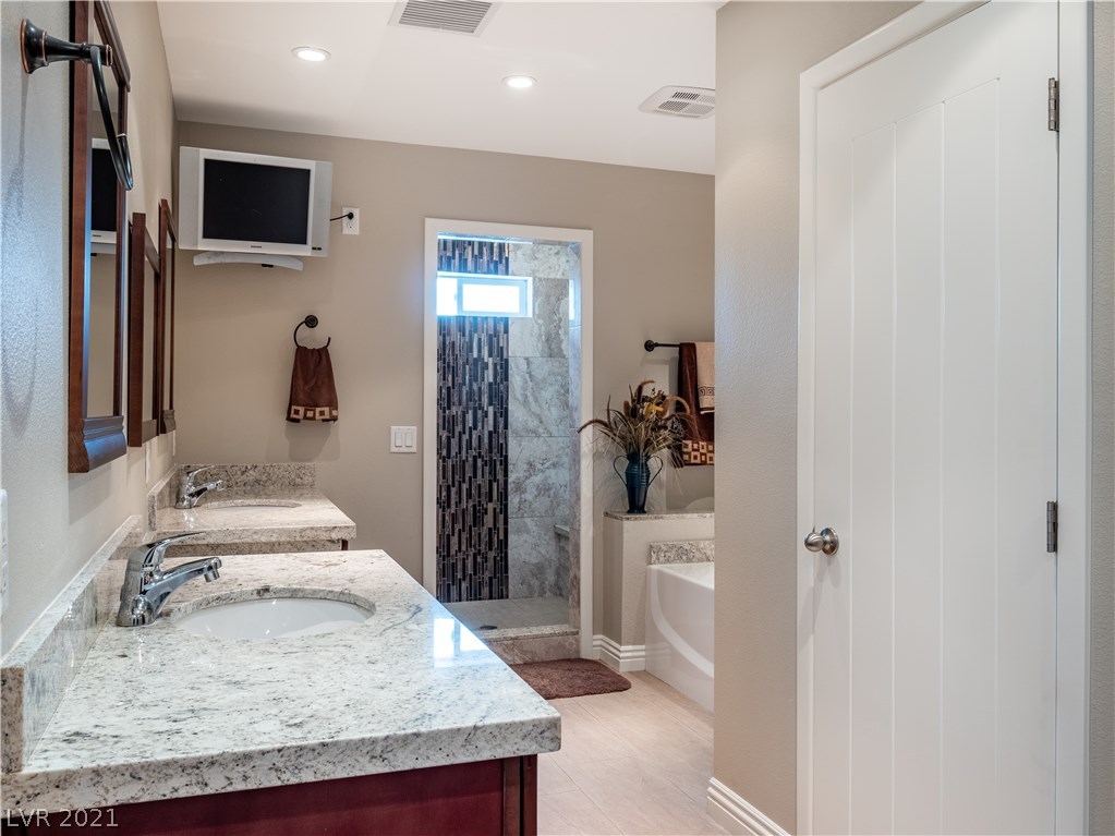 10660 Rancho Destino Road Las Vegas, NV 89183 - Photo 18 of 30 Gallery Image 18