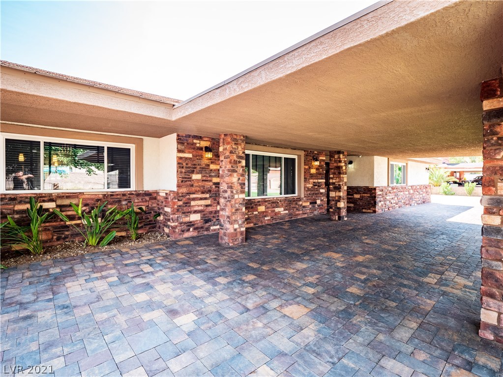 10660 Rancho Destino Road Las Vegas, NV 89183 - Photo 5 of 30 Gallery Image 5