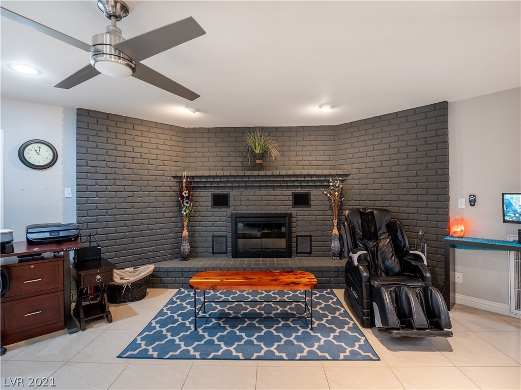 10660 Rancho Destino Road Las Vegas, NV 89183 - Photo 8 of 30 Gallery Image 8