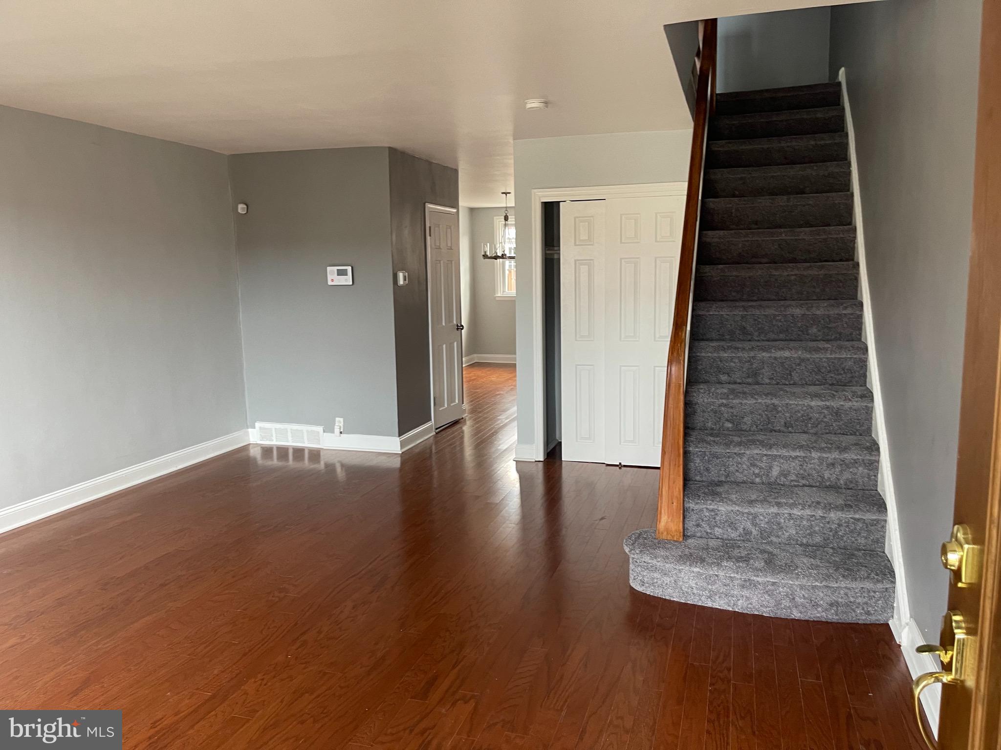 8665 Rugby Street Philadelphia, PA 19150 - Photo 2 of 12 Living Room