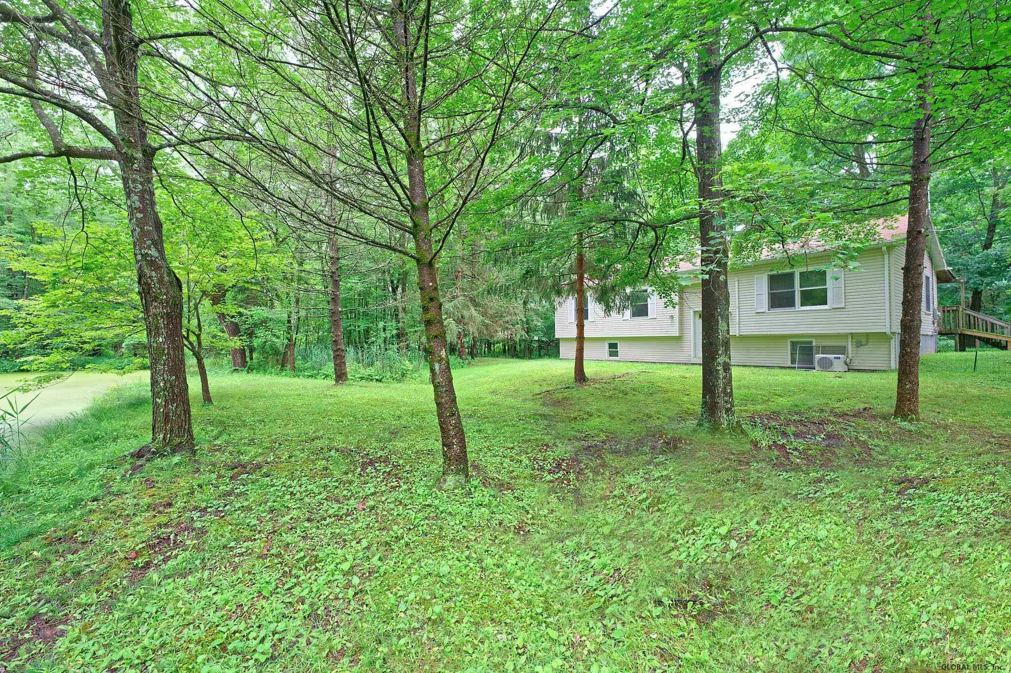 149 Rohloff Road Schodack, NY 12123 - Photo 1 of 39 Photo 1
