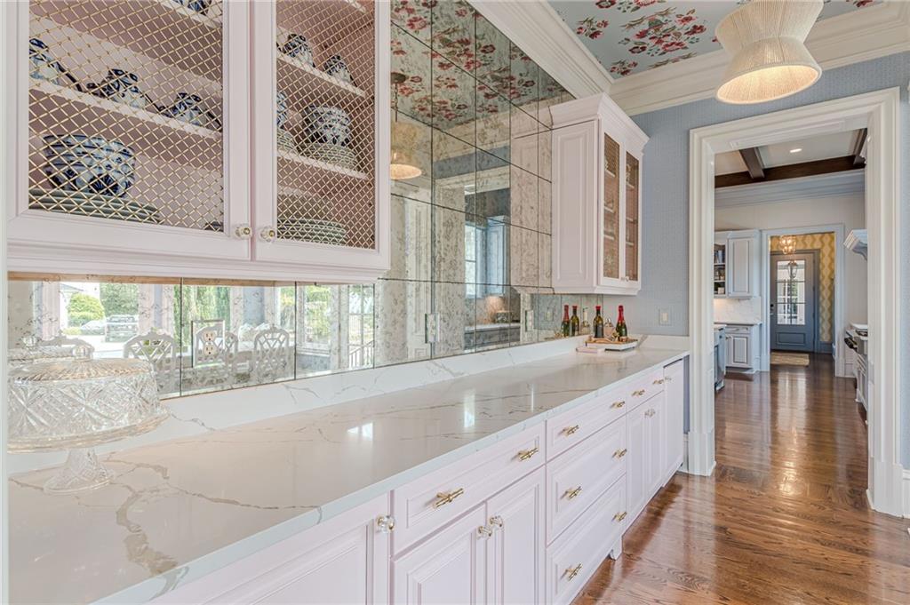 2010 Caladium Way Roswell, GA 30075 - Photo 13 of 71