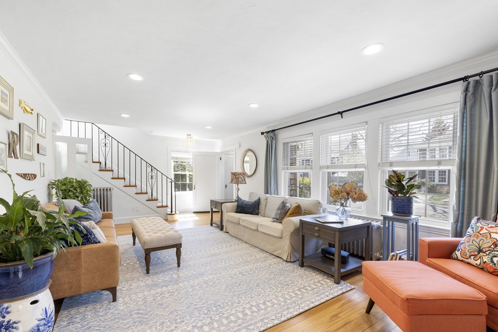 15 Pickwick Road Marblehead, MA 01945 - Photo 6 of 30 a living room with furniture and a large window