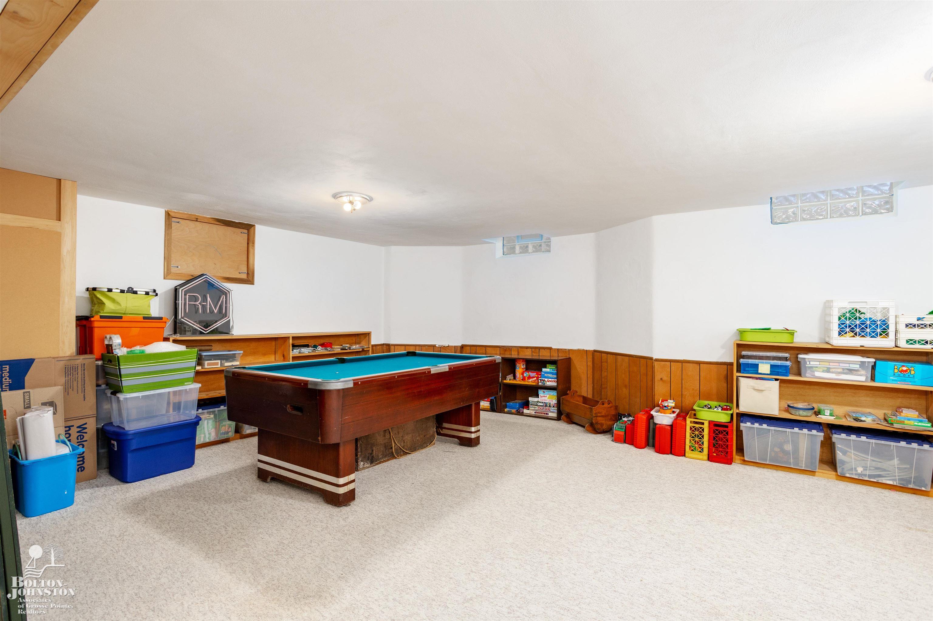 77 Merriweather Road Grosse Pointe Farms, MI 48236 - Photo 46 of 73
