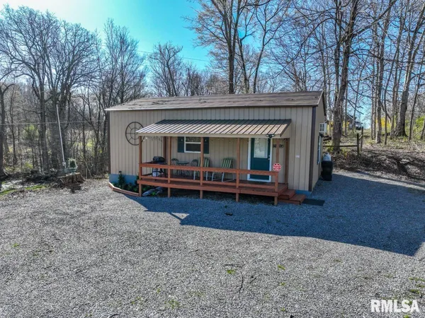 $129,000 | 49 Highway 34, Rosiclare, IL 62982