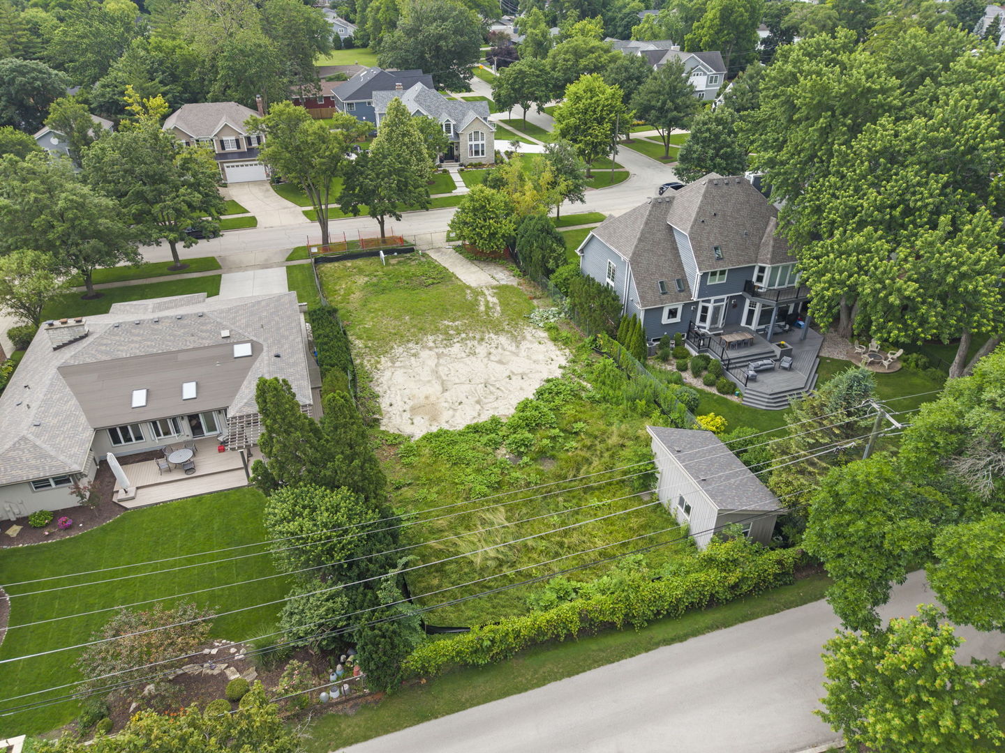 938 Waverly Road Glen Ellyn, IL 60137 - Photo 3 of 42 Gallery Image 3