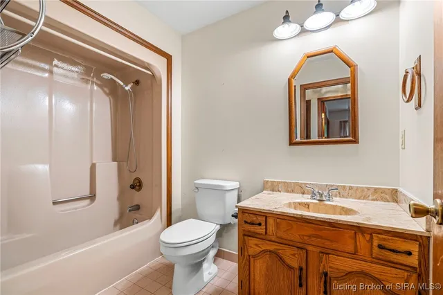 $499,000 | 4505 Lake Forest Court, Charlestown, IN 47111