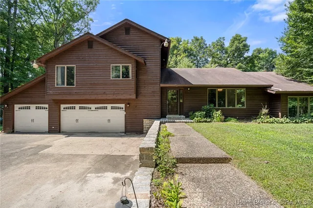 $499,000 | 4505 Lake Forest Court, Charlestown, IN 47111