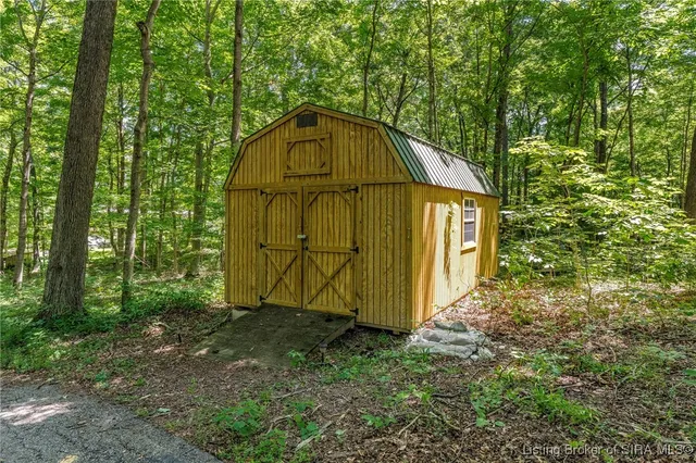 $499,000 | 4505 Lake Forest Court, Charlestown, IN 47111