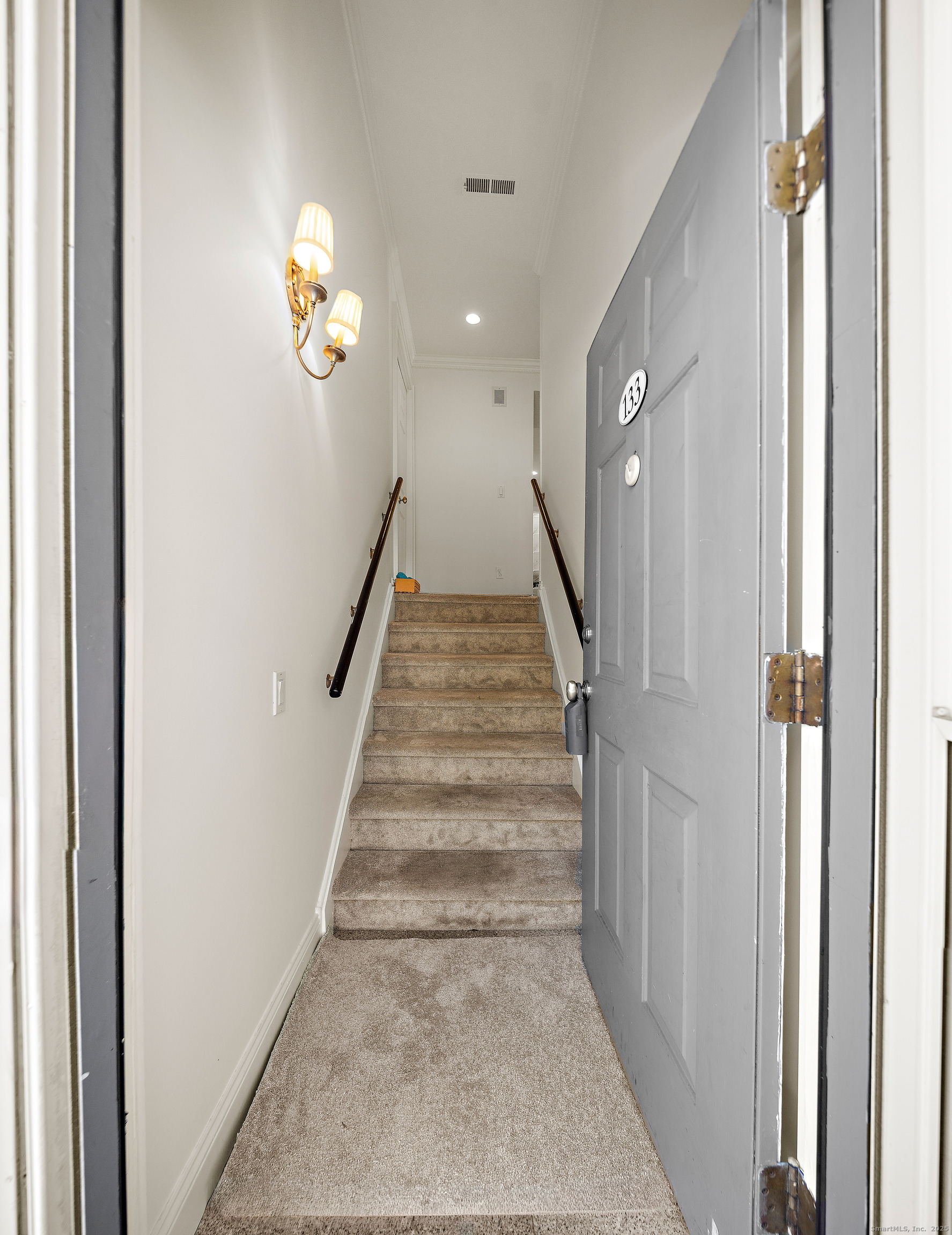 133 Rowayton Woods Drive, Unit 133 Norwalk, CT 06854 - Photo 7 of 40 Private inside entry