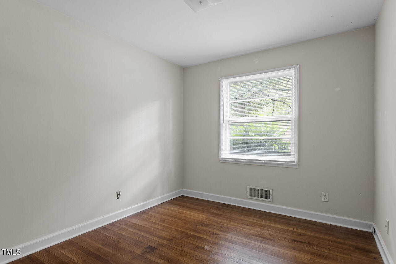 5012 Wickham Road Raleigh, NC 27606 - Photo 22 of 32 5012 Wickham Road_22
