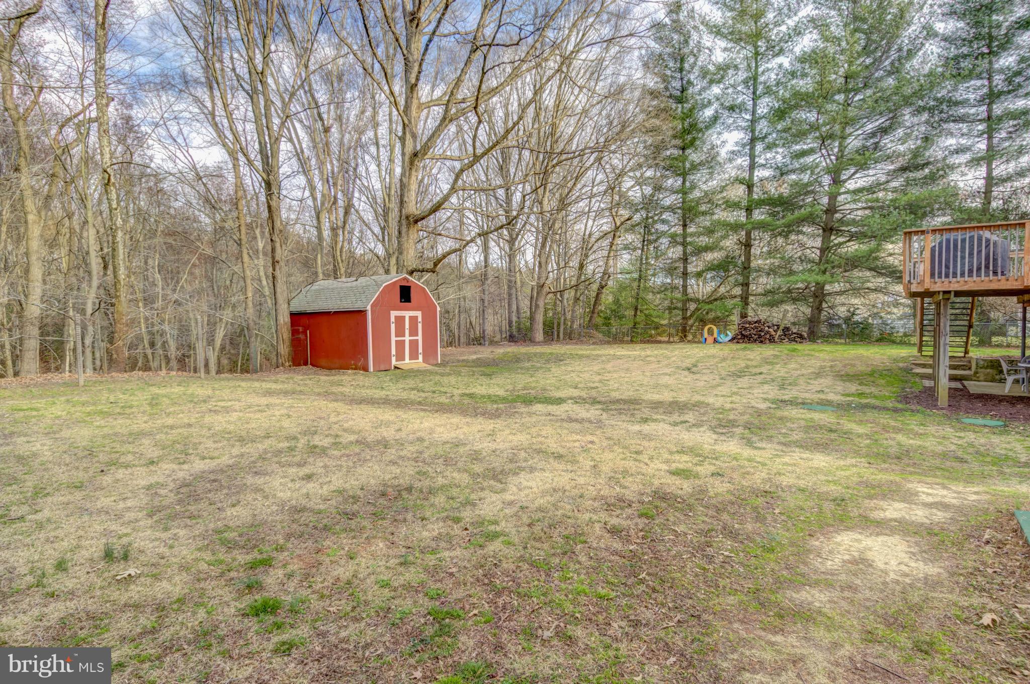 3541 Patuxent Road Huntingtown, MD 20639 - Photo 24 of 30 Exterior (Rear)