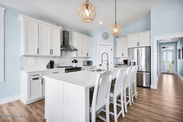 $2,150,000 | 413 East 4th Street, Ocean Isle Beach, NC 28469