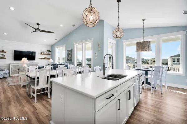 $2,150,000 | 413 East 4th Street, Ocean Isle Beach, NC 28469