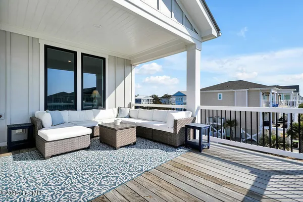 $2,150,000 | 413 East 4th Street, Ocean Isle Beach, NC 28469