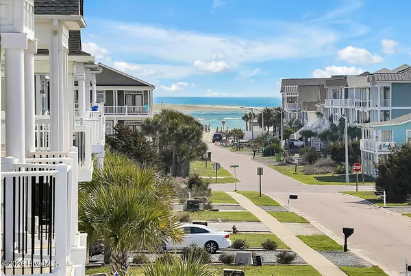 $2,150,000 | 413 East 4th Street, Ocean Isle Beach, NC 28469