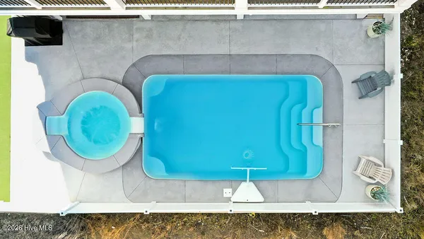 $2,150,000 | 413 East 4th Street, Ocean Isle Beach, NC 28469