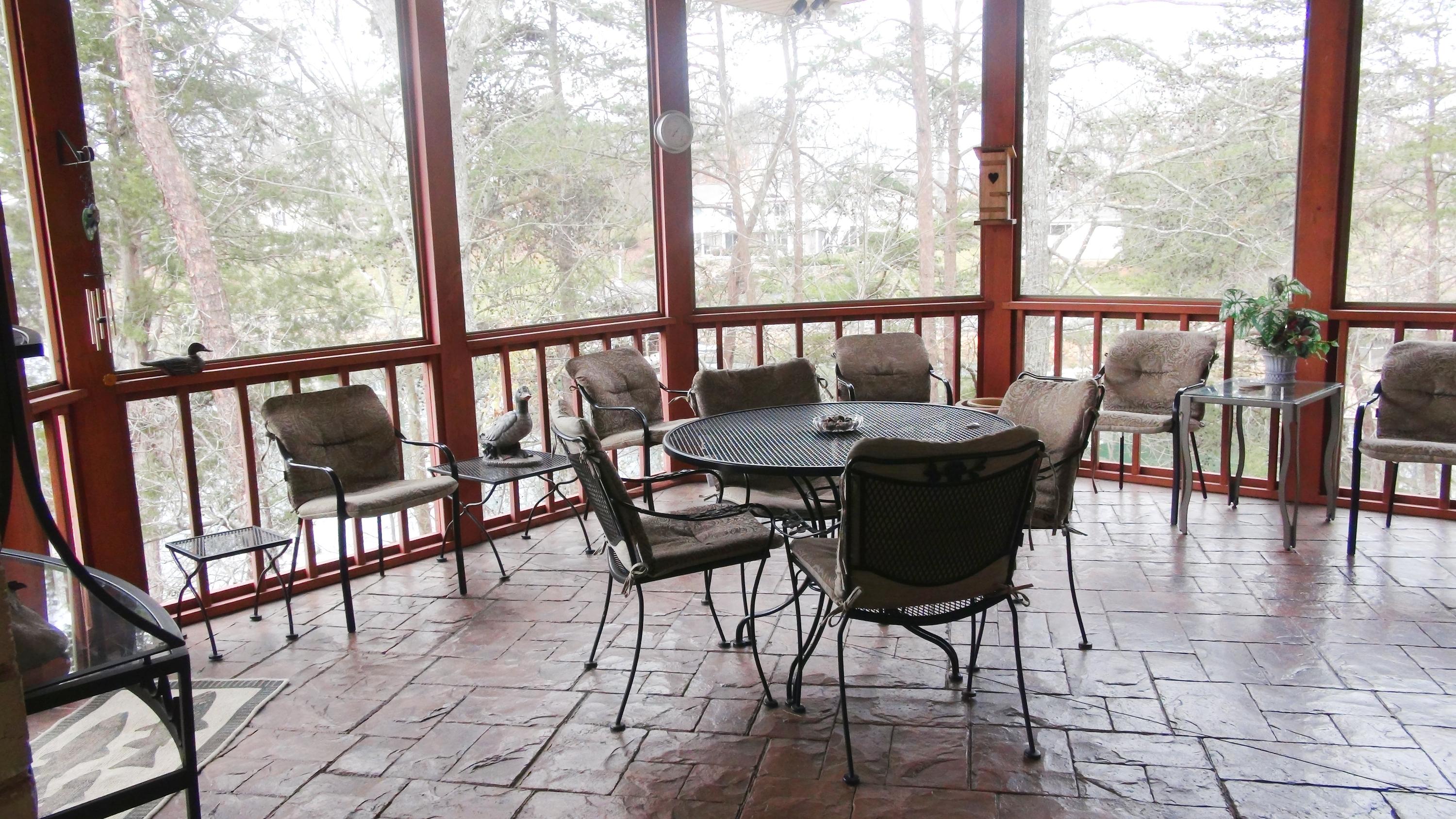 208 Red Oak Road Moneta, VA 24121 - Photo 20 of 88 Screened Porch