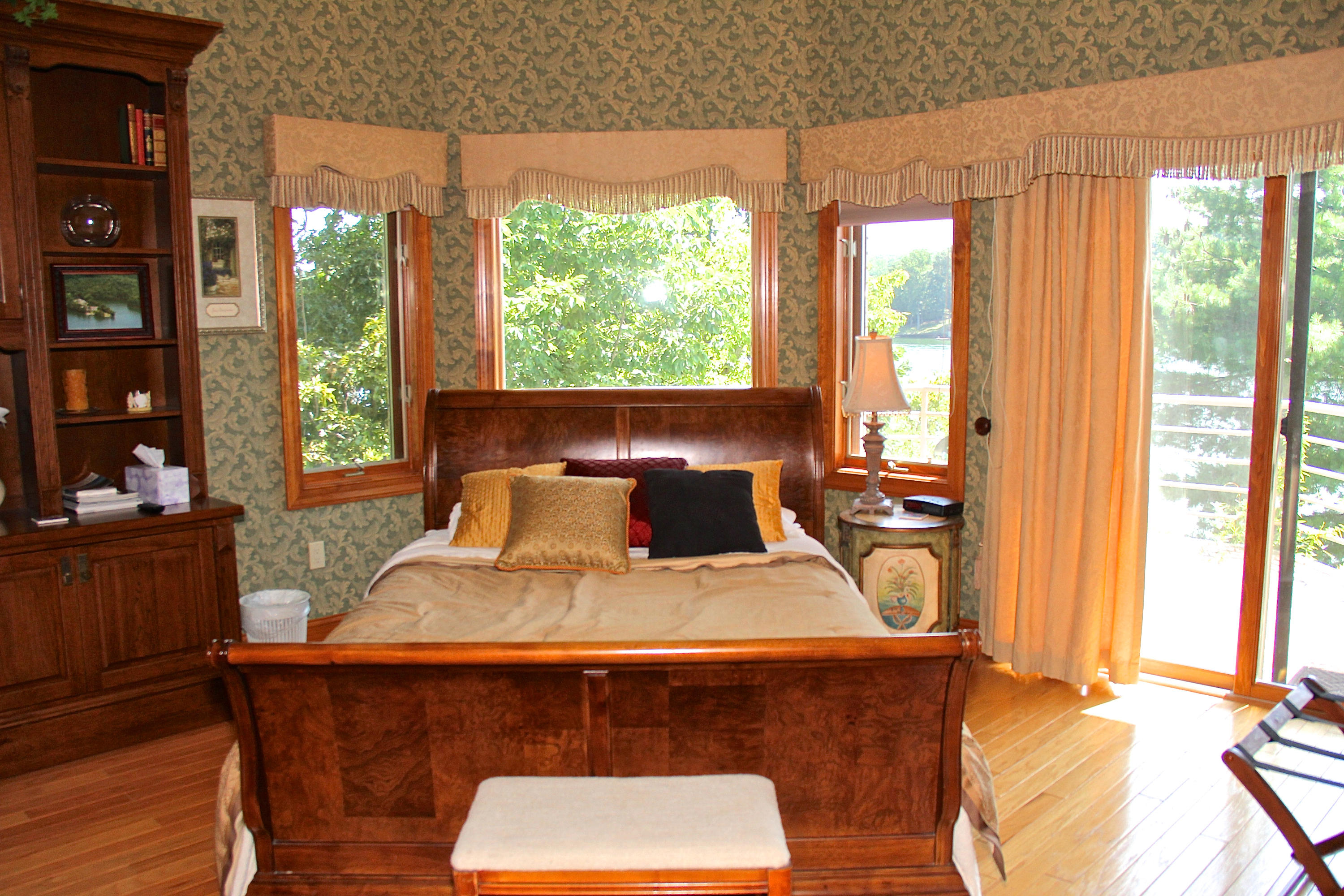 208 Red Oak Road Moneta, VA 24121 - Photo 61 of 88 Master Bedroom 1