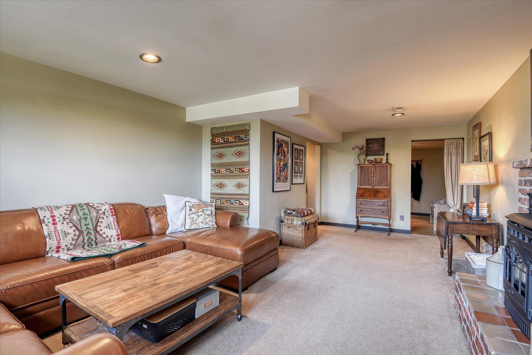 1527 West Toni Rae Drive Spokane, WA 99218 - Photo 30 of 49 Gallery Image 30