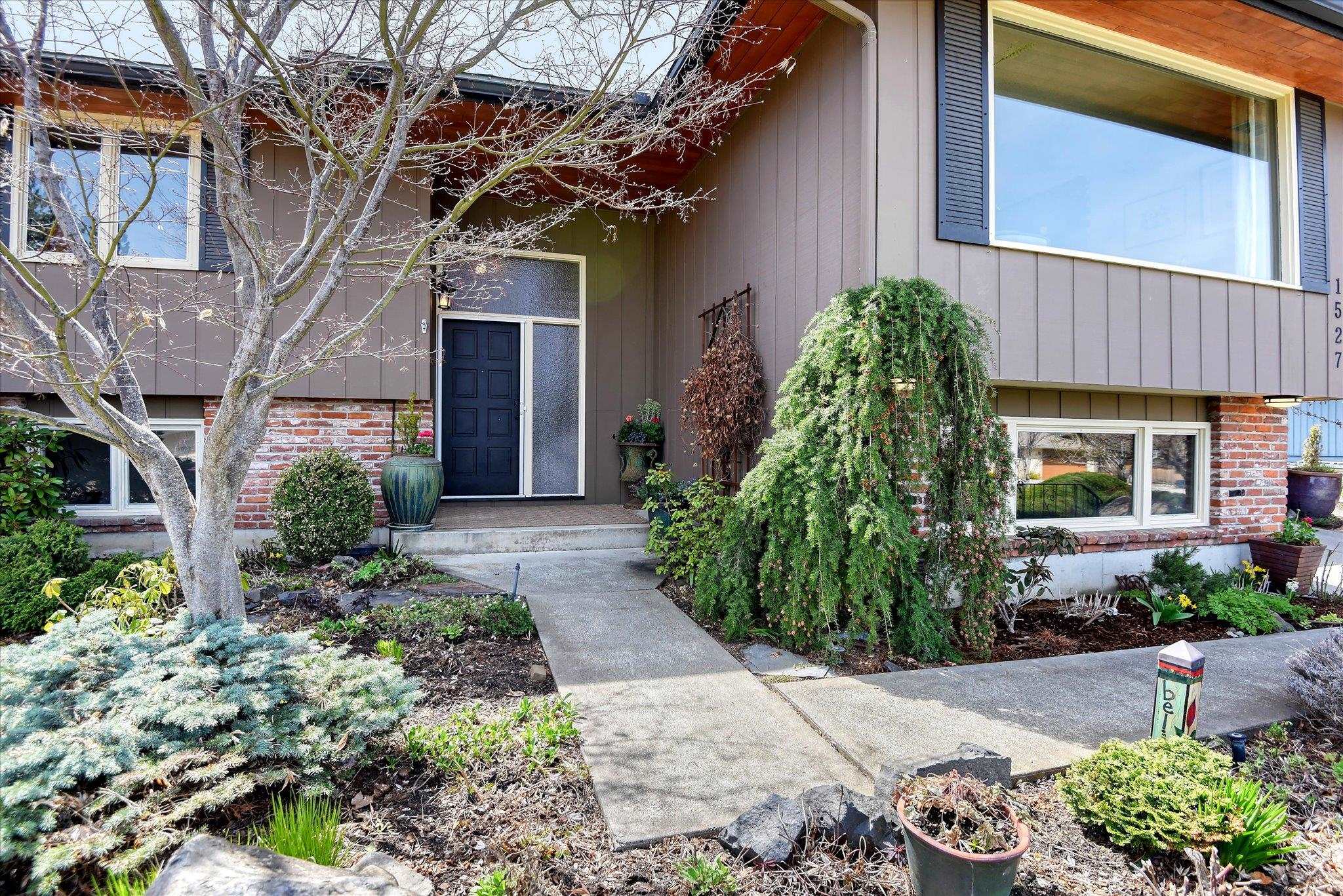1527 West Toni Rae Drive Spokane, WA 99218 - Photo 39 of 49 Gallery Image 39