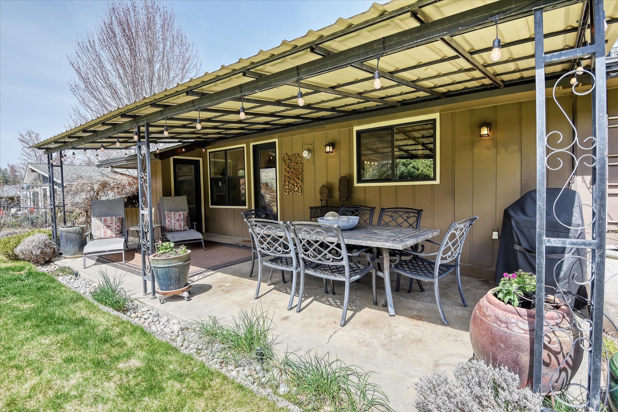 1527 West Toni Rae Drive Spokane, WA 99218 - Photo 44 of 49 Gallery Image 44
