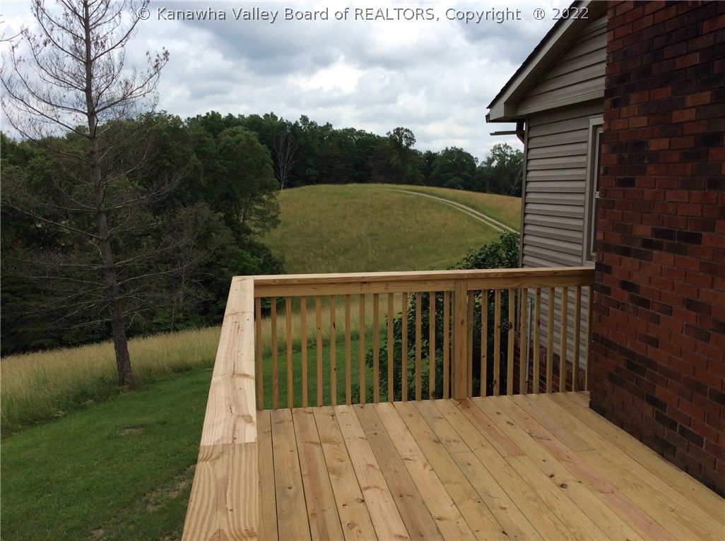 211 Shady Ridge Road Charleston, WV 25320 - Photo 16 of 23 Gallery Image 16