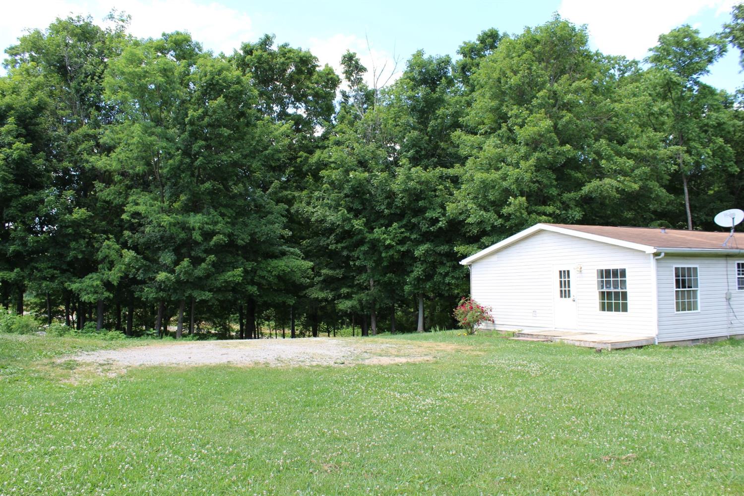 11694 Peelman Road Vevay, IN 47043 - Photo 5 of 13