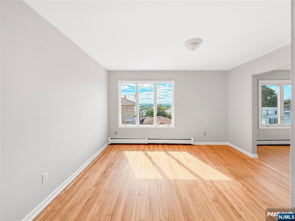 174 Maple Street, Unit 3 Fairview, NJ 07022 - Photo 6 of 25