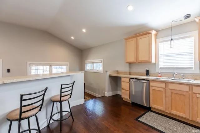 $369,900 | 1205 South Lincoln Street, Bloomington, IN 47401