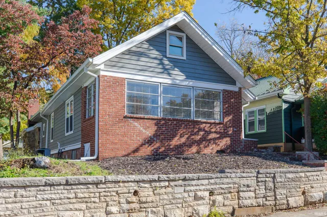 $369,900 | 1205 South Lincoln Street, Bloomington, IN 47401