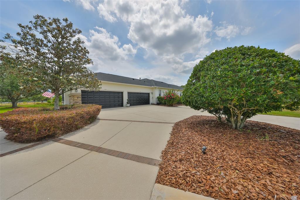 18423 Lithia Towne Road Lithia, FL 33547 - Photo 68 of 79 Gallery Image 68