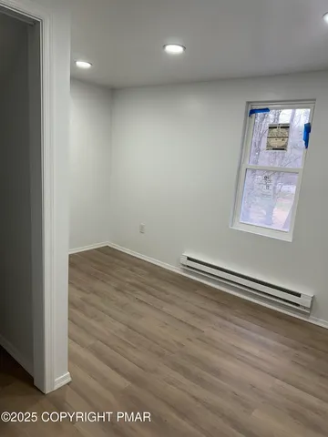 $369,999 | 105 Glenmere Road, Canadensis, PA 18325