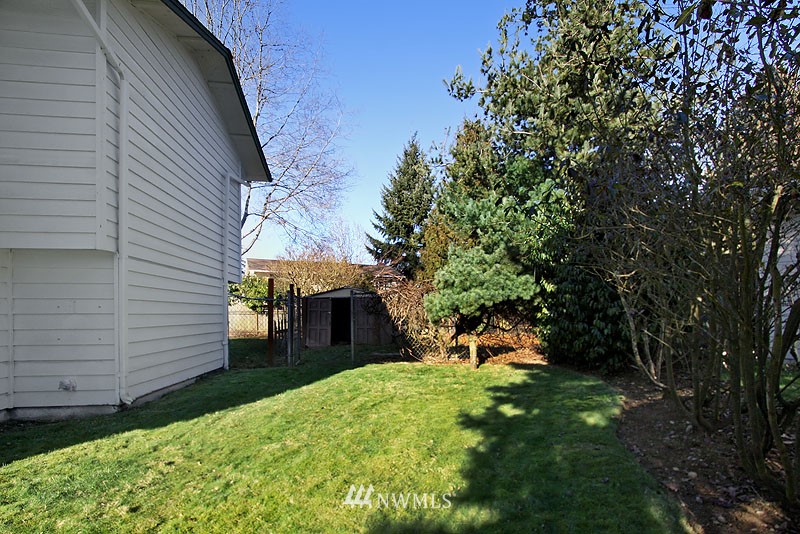 2523 171st Place Southeast Bothell, WA 98012 - Photo 12 of 15