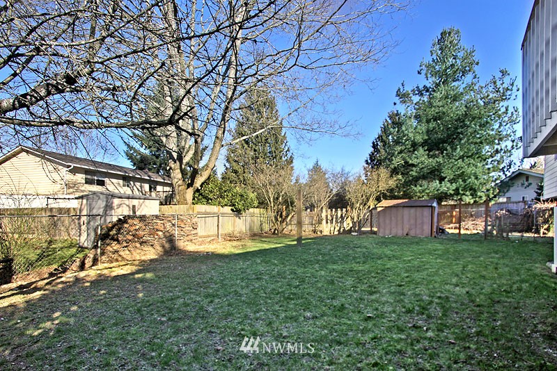 2523 171st Place Southeast Bothell, WA 98012 - Photo 14 of 15