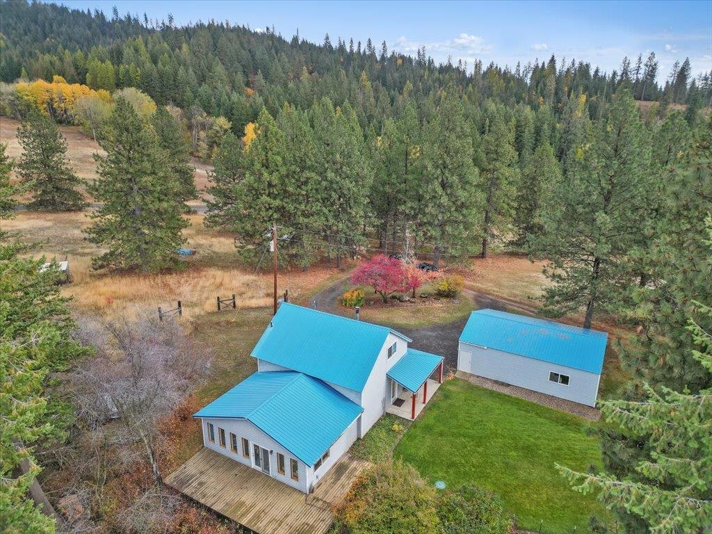 23303 North Madison Road Mead, WA 99021 - Photo 2 of 33