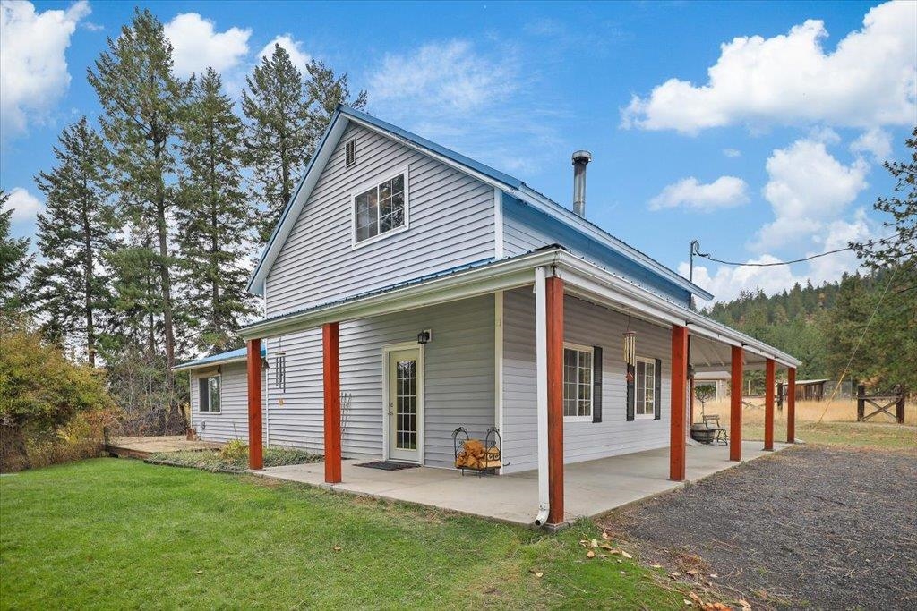 23303 North Madison Road Mead, WA 99021 - Photo 3 of 33
