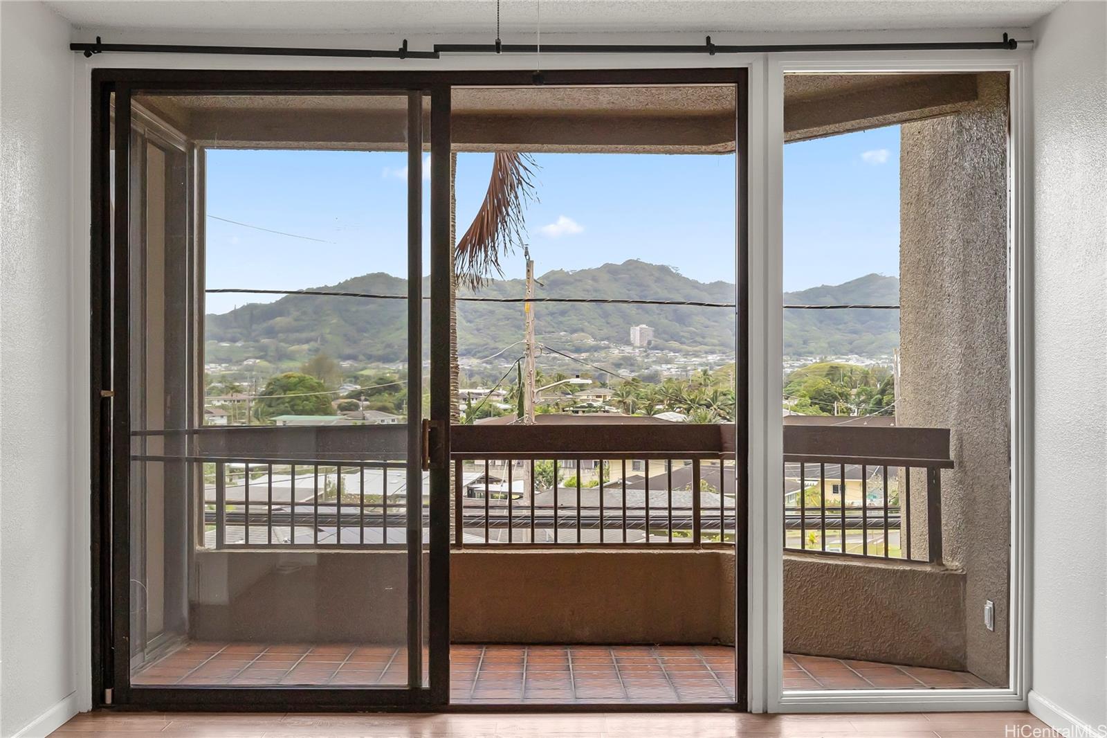 45-315 Lilipuna Road, Unit A203 Kaneohe, HI 96744 - Photo 3 of 23
