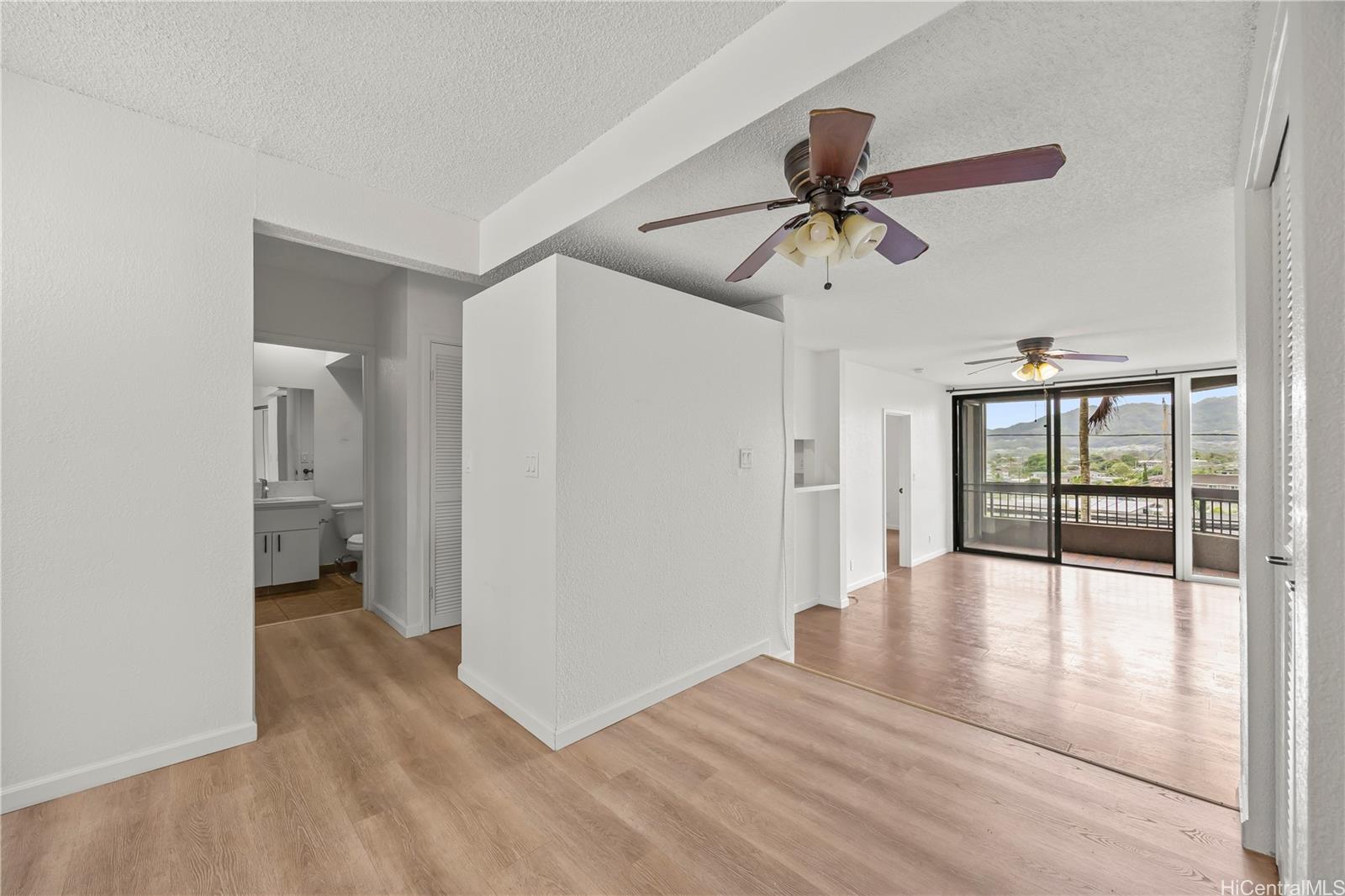 45-315 Lilipuna Road, Unit A203 Kaneohe, HI 96744 - Photo 4 of 23
