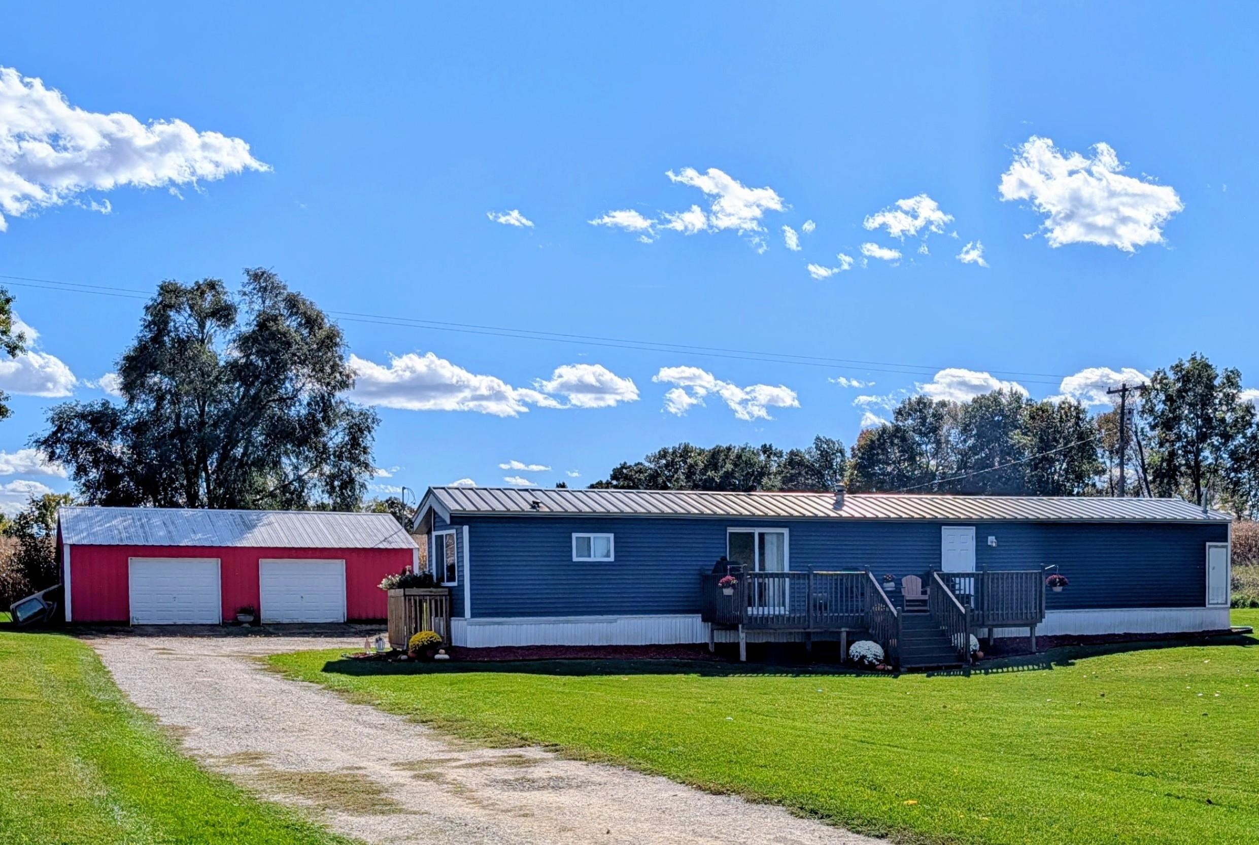 7675 West Madison Road Elwell, MI 48832 - Photo 1 of 25 1951430-f5468250-2183-4eff-ae35-a815a1f54c06.JPG