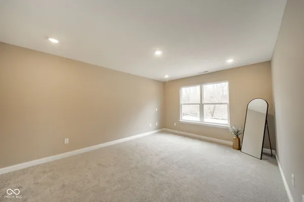 $349,900 | 402 Luellen Way, New Castle, IN 47362