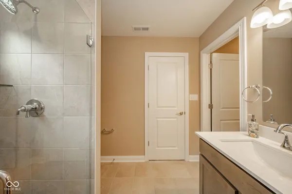 $349,900 | 402 Luellen Way, New Castle, IN 47362