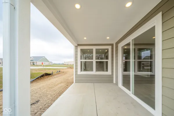 $349,900 | 402 Luellen Way, New Castle, IN 47362