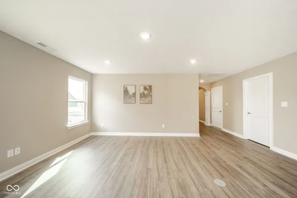 $349,900 | 402 Luellen Way, New Castle, IN 47362