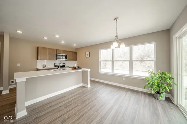 $349,900 | 402 Luellen Way, New Castle, IN 47362