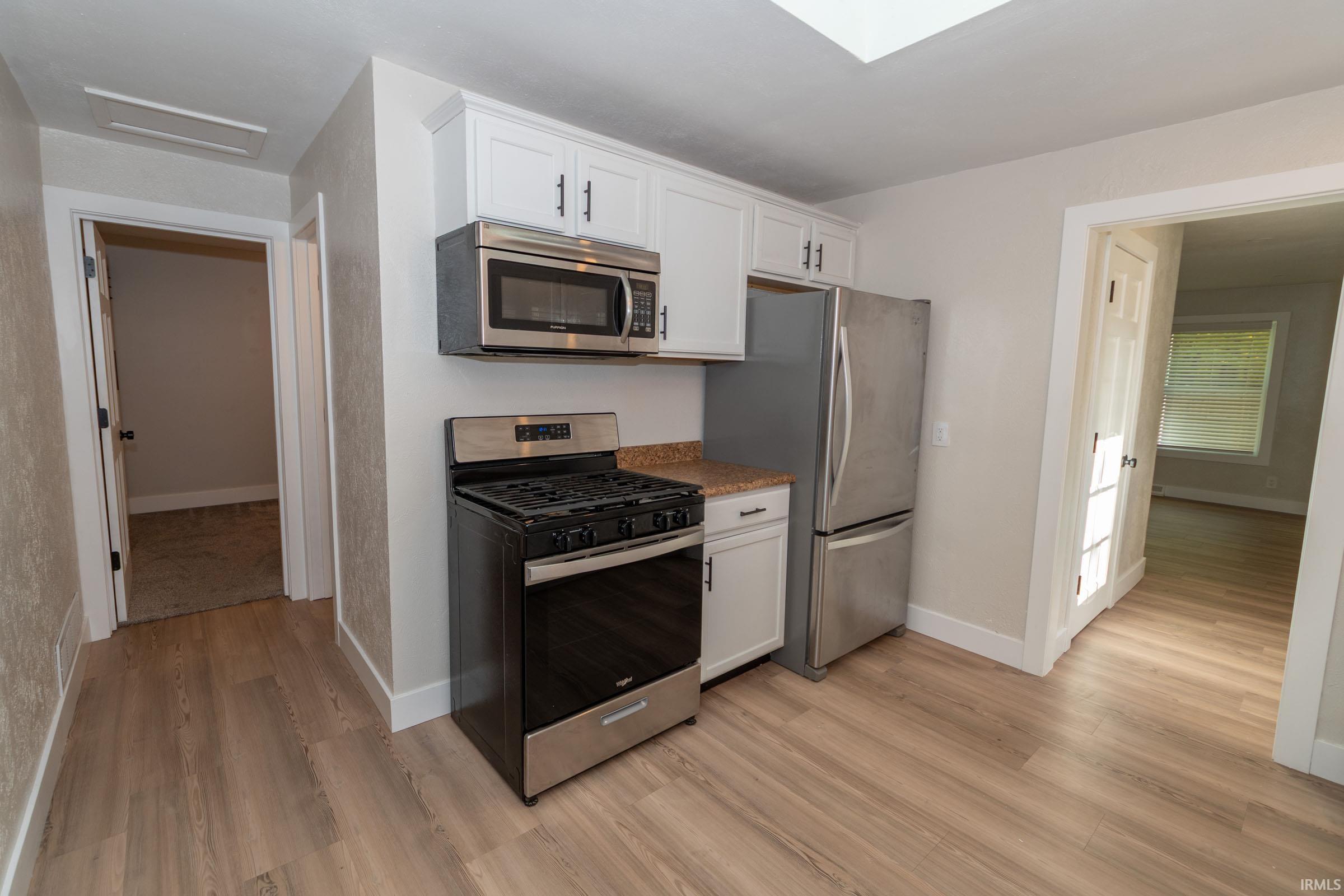 654 South Apple Road Osceola, IN 46561 - Photo 8 of 35 Gallery Image 8