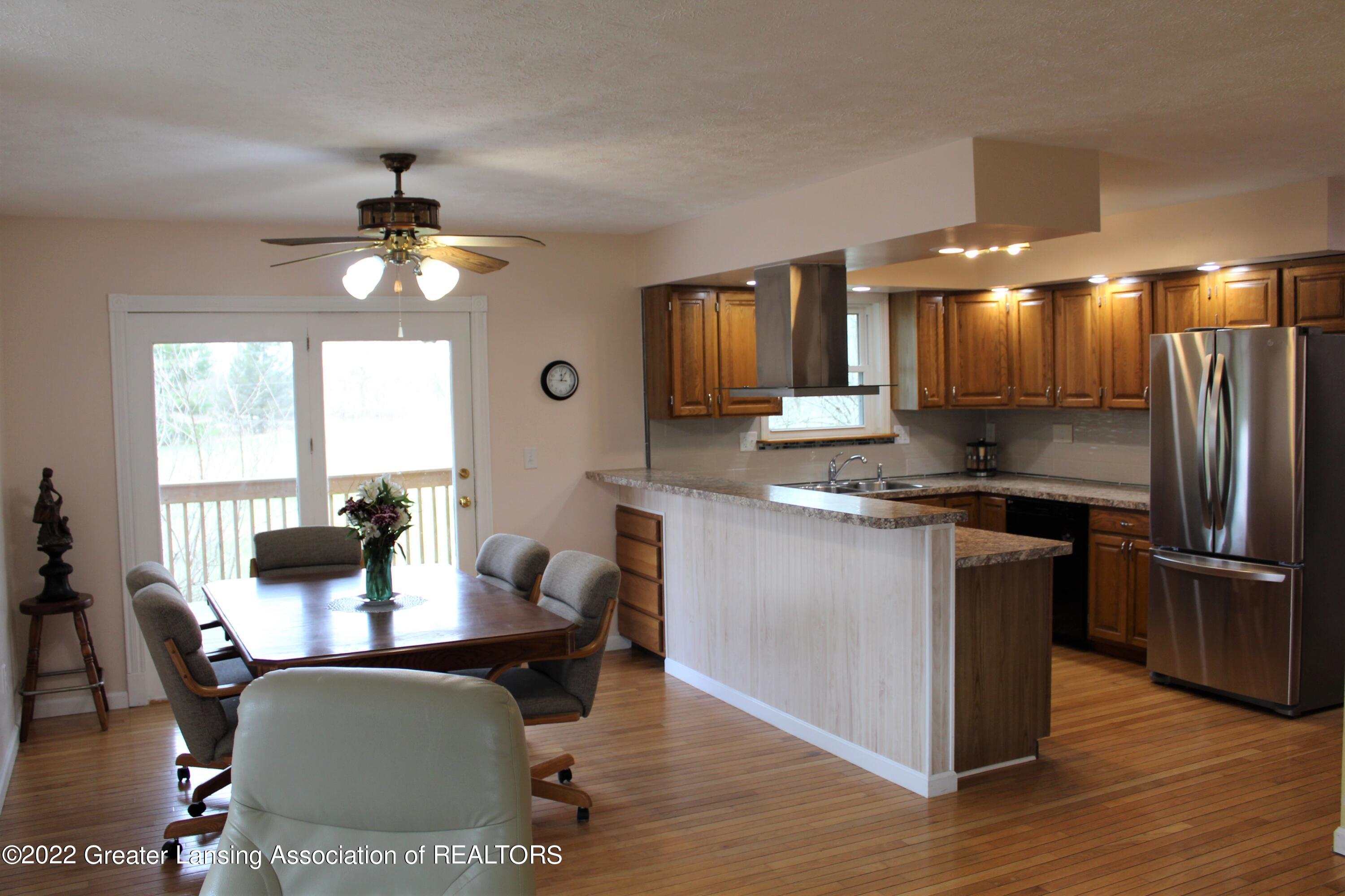 1935 Grovenburg Road Holt, MI 48842 - Photo 14 of 58 dining room
