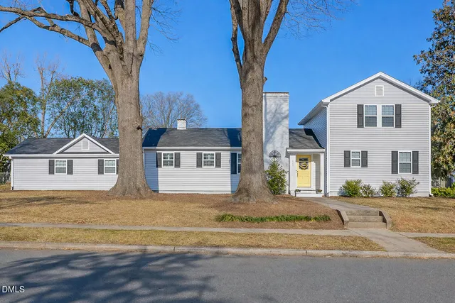 $425,000 | 417 Glenwood Avenue, Burlington, NC 27215